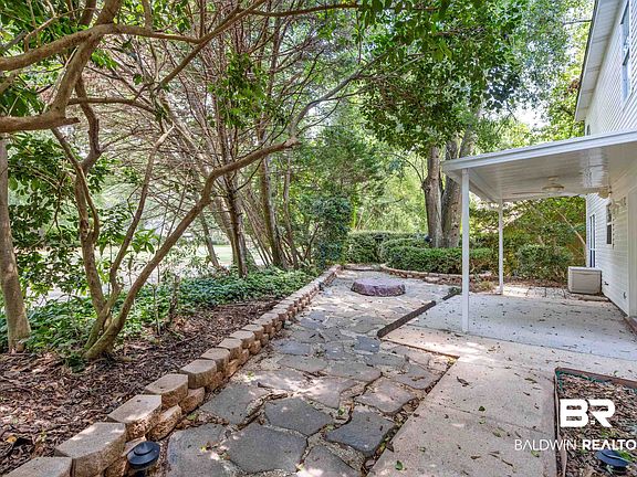3rd image of 103 Havenwood Cir