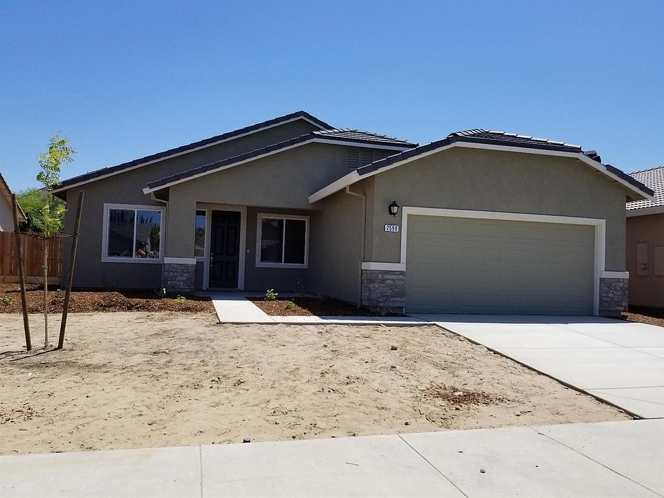 1st image of 2590 Stone Creek Dr