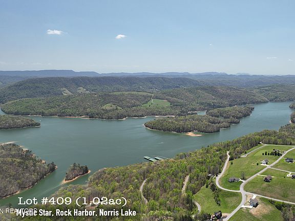 4th image of 409 Mystic Star Dr