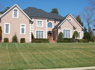 1100 Firethorne Club Dr, Waxhaw, NC 28173