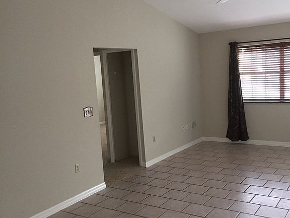 5th image of 32520 Purdum Ave