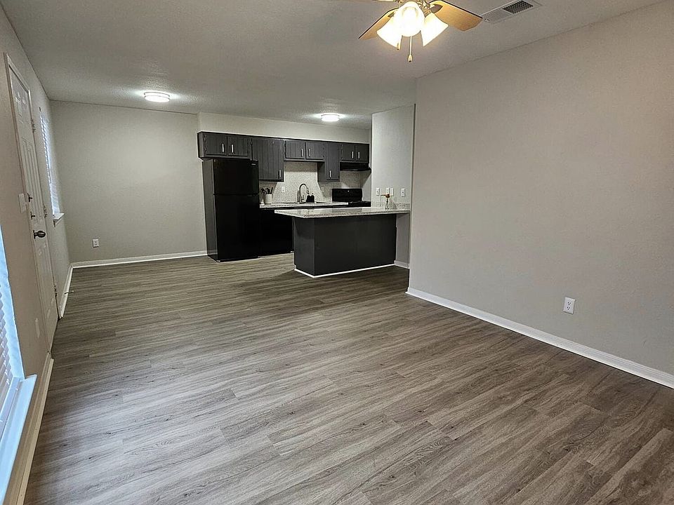 Stagecoach West 234 S Main St Lumberton TX Zillow