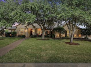 7020 Ledge Stone Dr, Mc Gregor, TX 76657