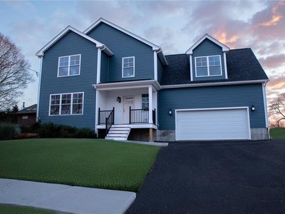 6 Lillian Ct, Warwick, RI, 02889