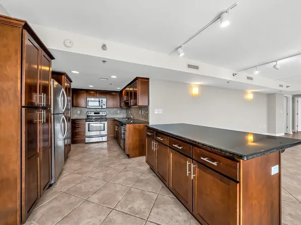 600 Admiral # 602 Blvd, Kansas City, MO 64106