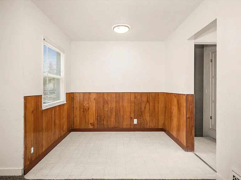 10124 N Whittier St — Photo 6