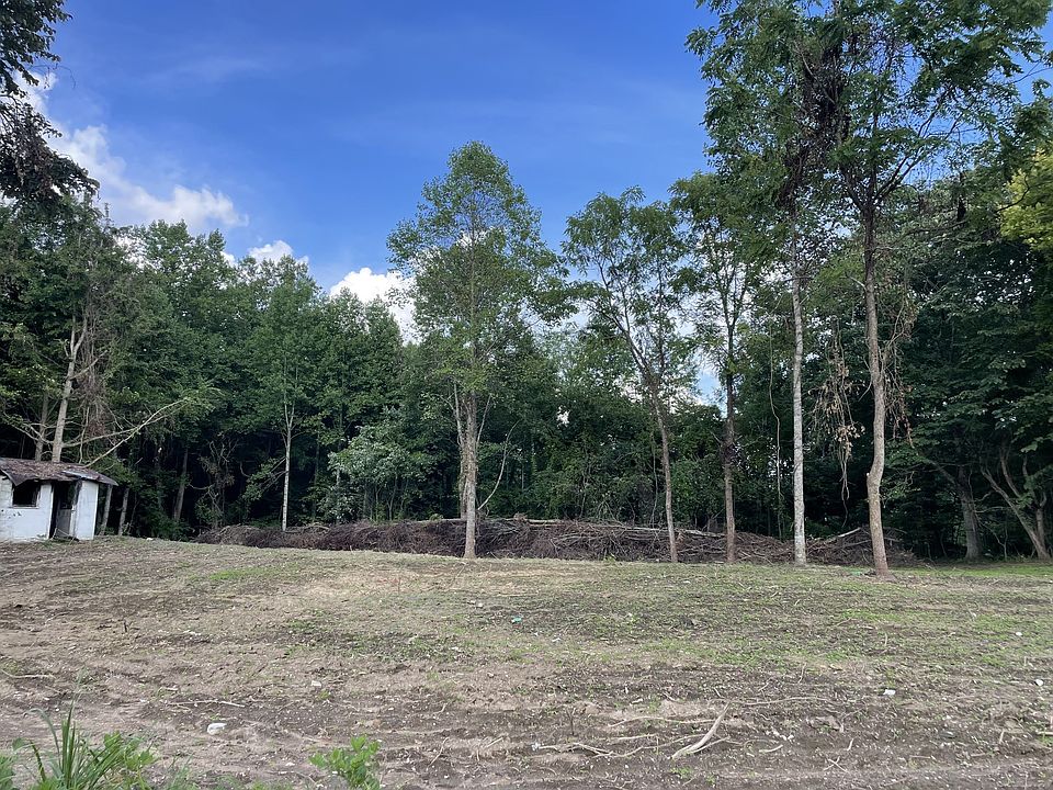 2nd image of 0 Laurel Trails Rd