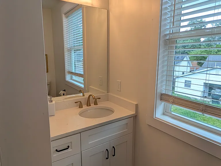 202 S Hancock St — Photo 33