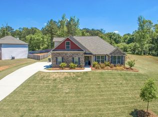 1246 Fox Creek Dr, McDonough, GA 30252