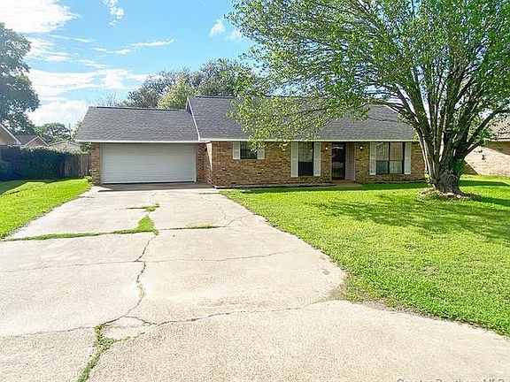2nd image of 1415 Acadian Dr