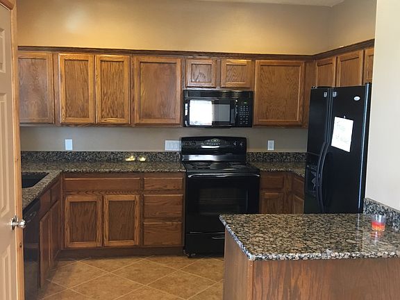 Kitchen - added island