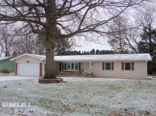 1429 Bolkinwood Dr, Freeport, IL