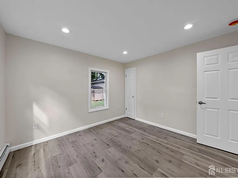166 Prigmore St #1 — Photo 13
