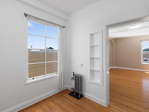 5th image of 300 16th Ave APT 305
