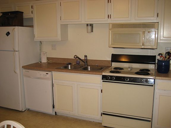 4th image of 507 S Sibley St