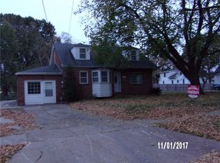 2401 53rd St, Des Moines, IA 50310