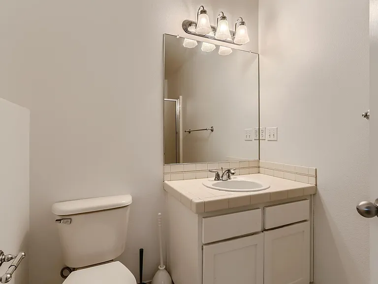 10245 NW Wilshire Ln #10245 — Photo 10