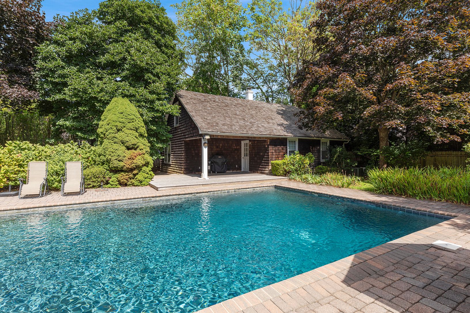  2 story guest cottage with basement