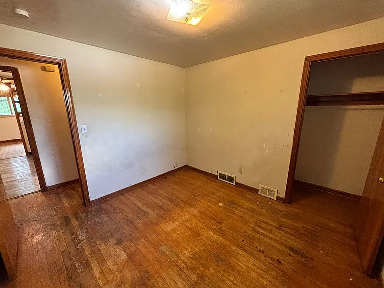 251 Selvin Dr — Photo 18