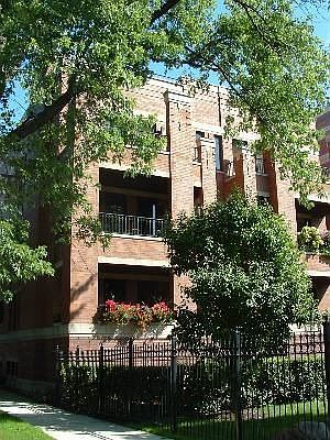 1st image of 2554 W Logan Blvd APT 401