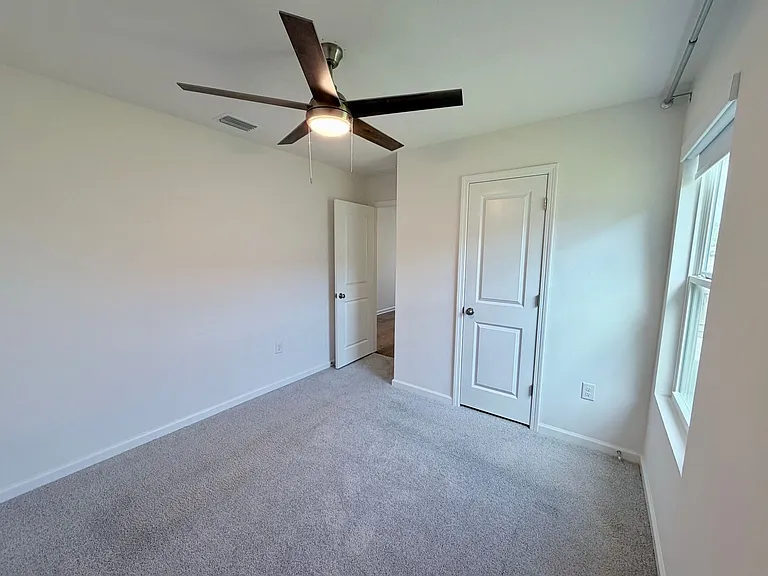 5406 Horizons Edge Ln — Photo 8