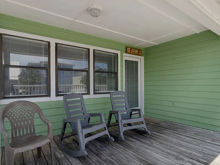 741 N Fort Fisher Blvd — Photo 11