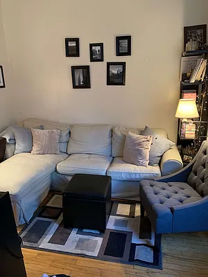 Rented by Mdays Realty | media 23