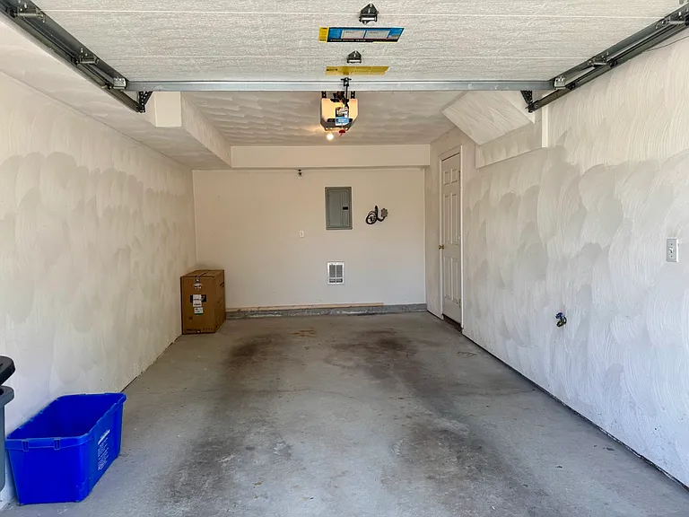 111 Hammond St #2 — Photo 14