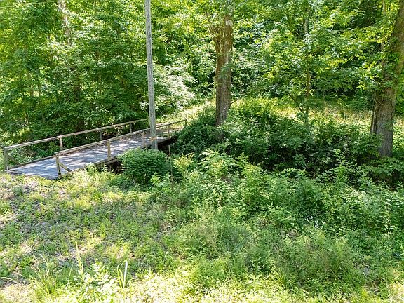 2nd image of 10720 State Route 772