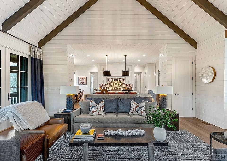 197 Jupiter Ln, Cashiers, NC 28717 Zillow