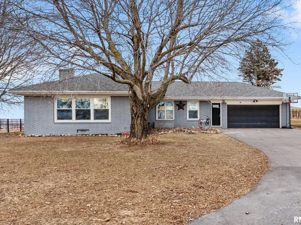 15825 322nd St W, Illinois City, IL 61259