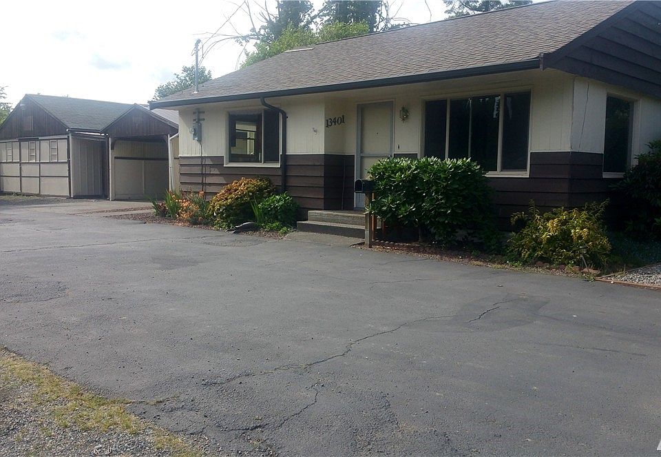 1st image of 13401 8th Ave S