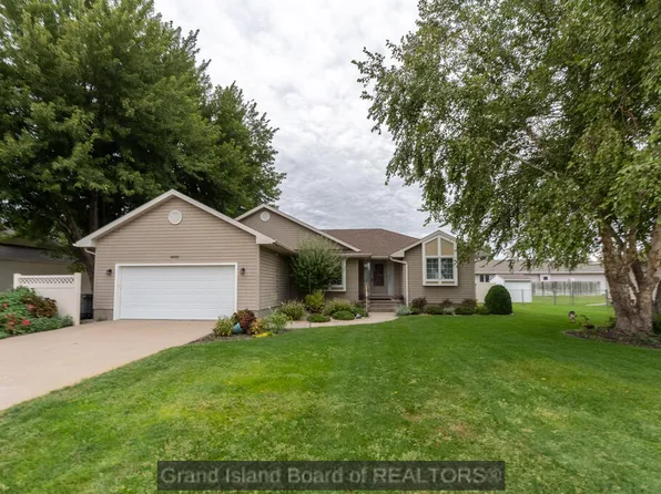 4010 Manchester Rd, Grand Island, NE 68803