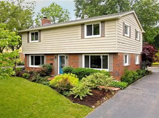 3567 Strathmoor Dr, Dayton, OH 45429