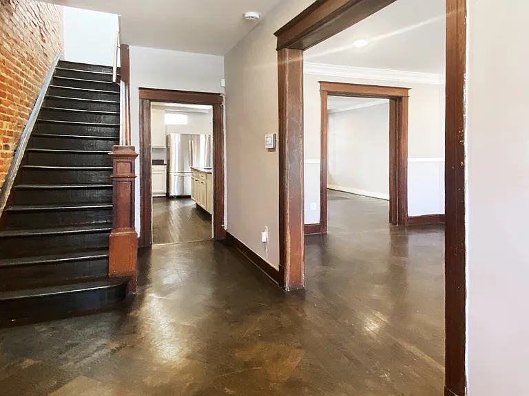 2519 N Capitol St NE — Photo 3