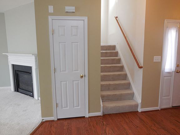 3rd image of 4516 Beacon Hill Dr