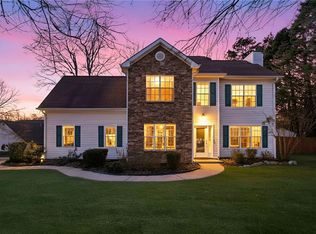 7140 Hunters Trace Dr, Cumming, GA 30028