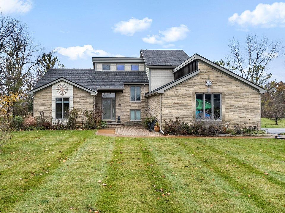 1st image of 3682 Oak Park Dr