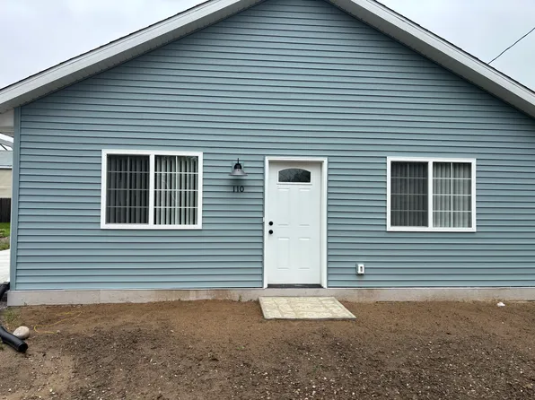 110 Grant St, Auburn, MI 48611