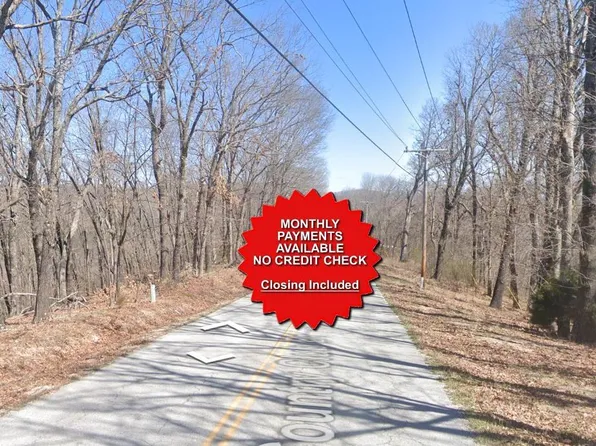 23 Country Club Dr, Eureka Springs, AR 72631