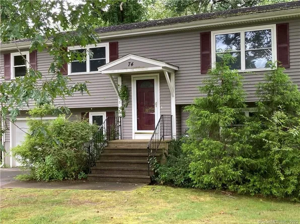 74 Laurelwood Drive, East Lyme, CT 06357