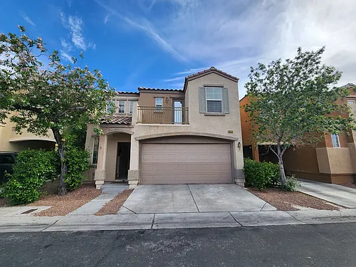 9215 Onesto Ave Photo 1