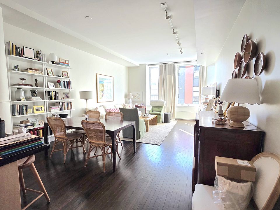 1st image of 121 W 19th St APT 8D