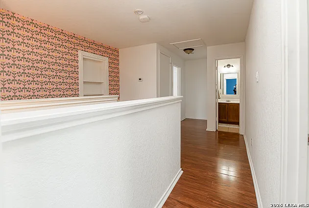 655 Northlake Dr — Photo 36
