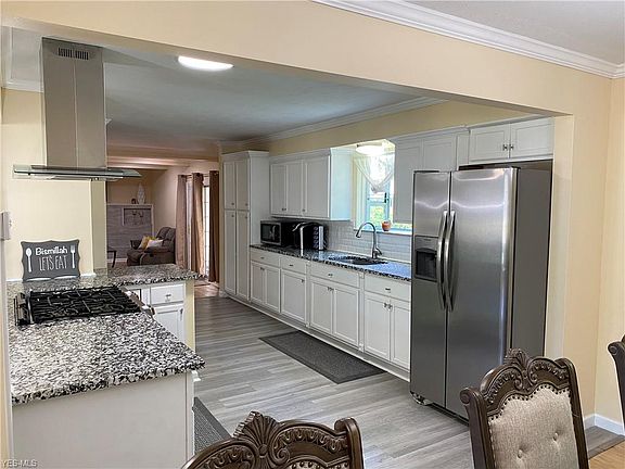 4th image of 6397 Somerset Dr