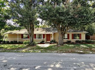 143 Deleon Rd, Debary, FL 32713