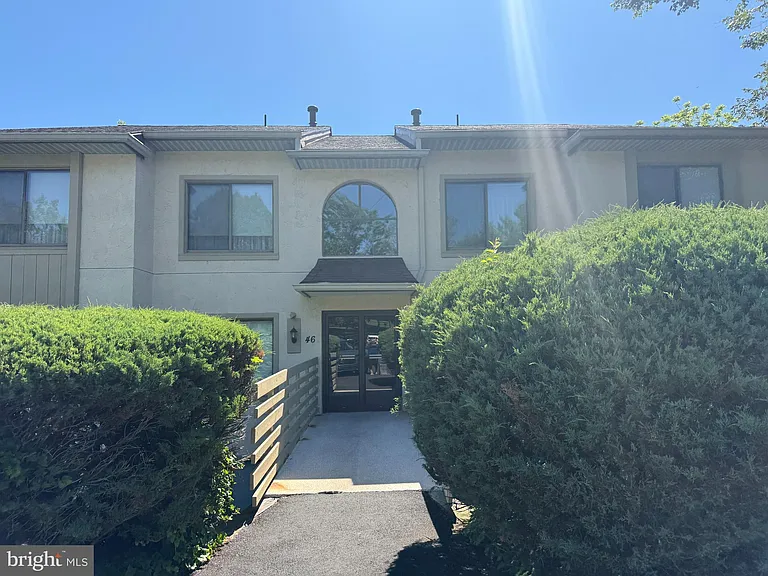 46 Muirfield Dr #D — Photo 1