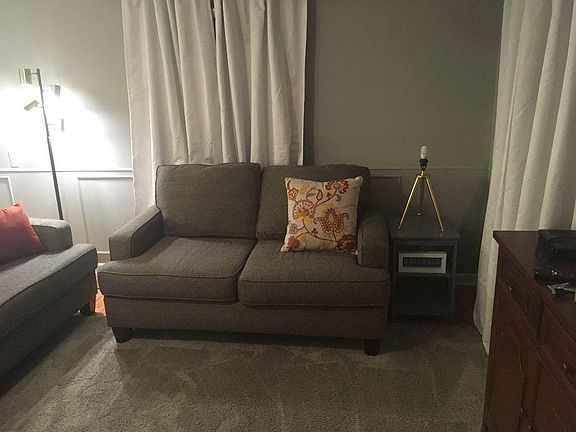 2nd image of 607 Spears Ave
