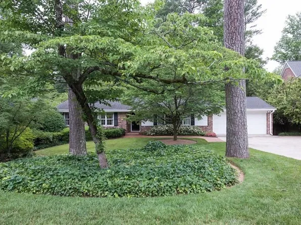 4700 High Point Rd, Sandy Springs, GA 30342