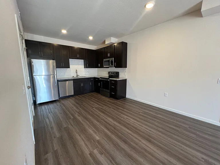 1439 Park West Ct #102 — Photo 3